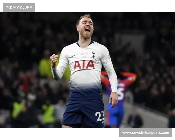 转会市场策略分析：意甲豪门在财政平衡与竞技成绩之间的博弈与选择